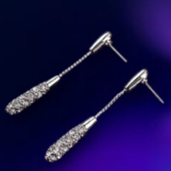 Elegant Long Teardrop Sparkling Zircon Dangling Tassel Statement Earrings - Picture 2 of 11